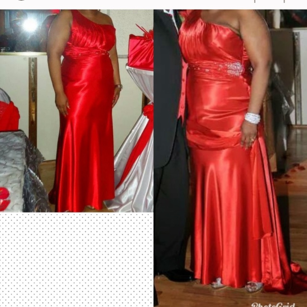 Evening gown pretty red